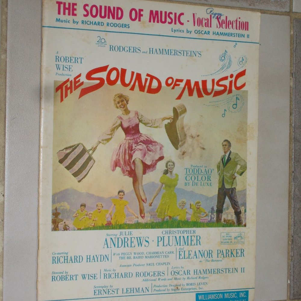 Collectable Vintage The Sound Of Music Vocal Selection Copywright 1959, 31 pages